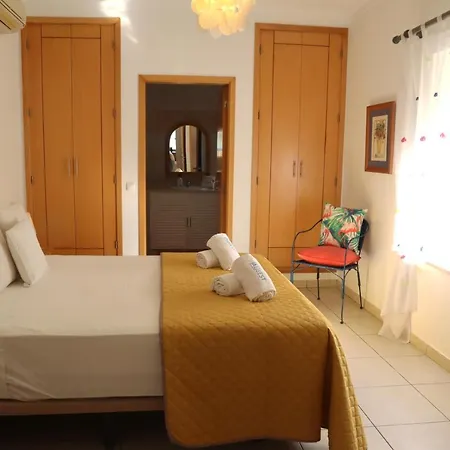 Casa Mendes Holiday home *